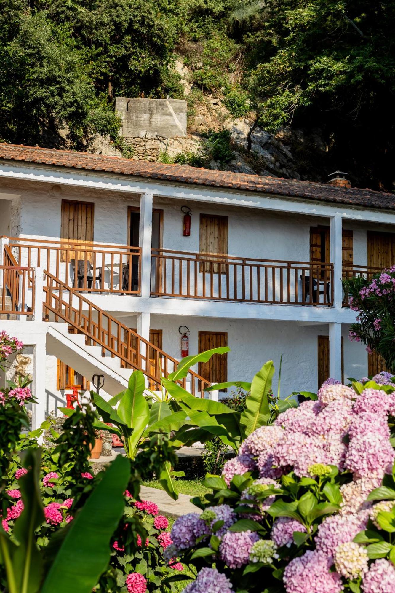 Hotel Kókkinon Nerón 외부 사진