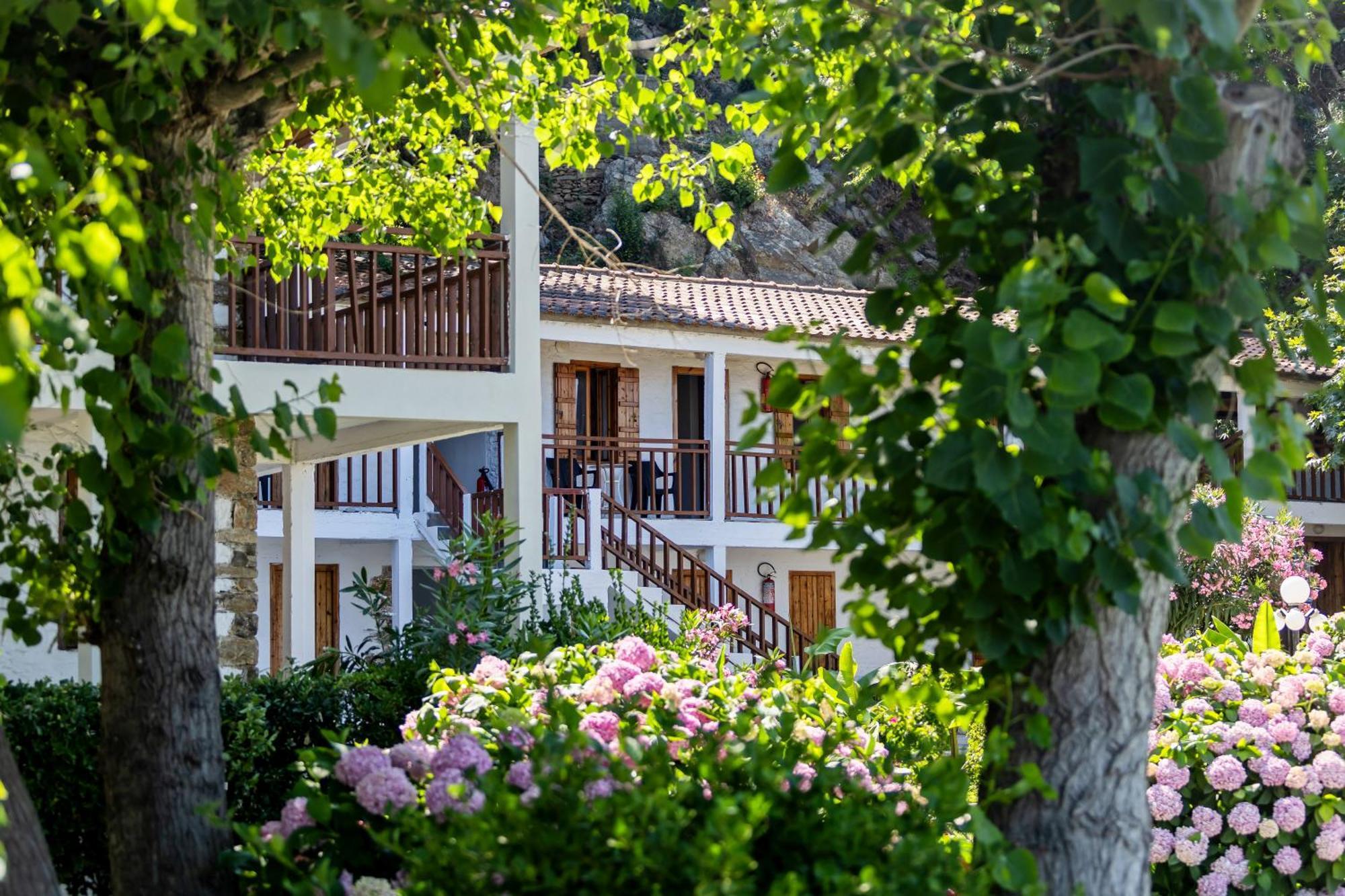 Hotel Kókkinon Nerón 외부 사진